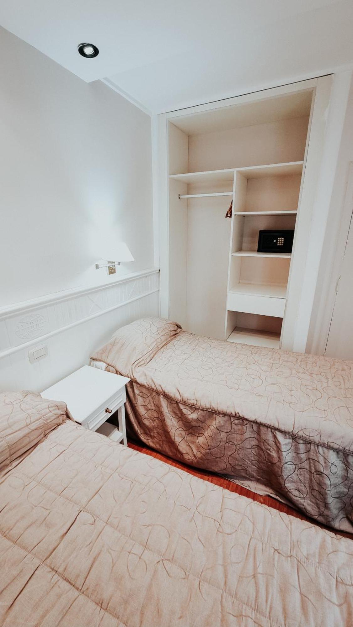 Hotel Punta Del Este Мар дел Плата Екстериор снимка