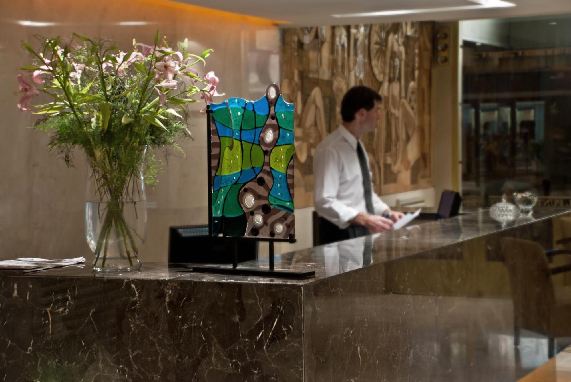 Hotel Punta Del Este Мар дел Плата Екстериор снимка