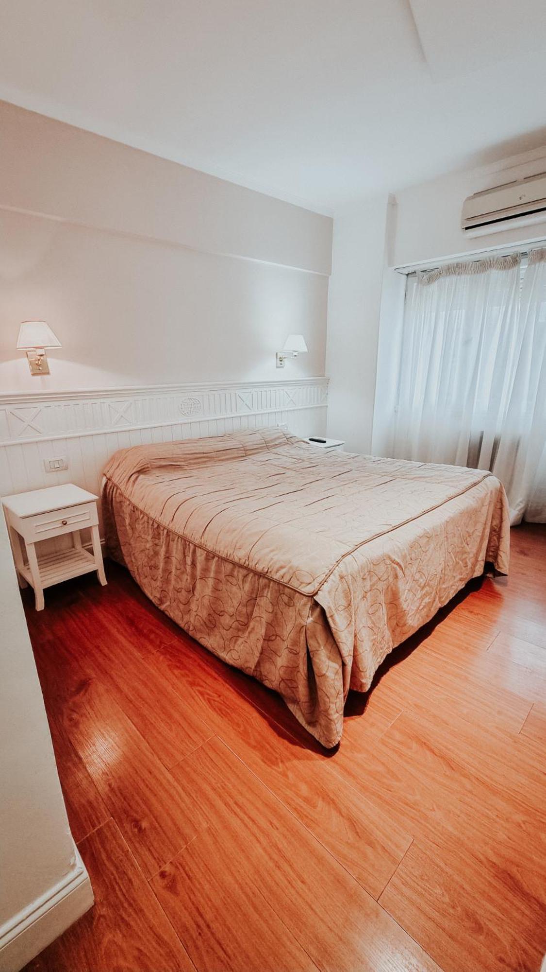 Hotel Punta Del Este Мар дел Плата Екстериор снимка